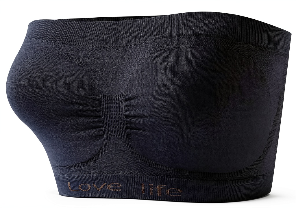 Femme portant le soutien-gorge sport lors d'une séance de yoga