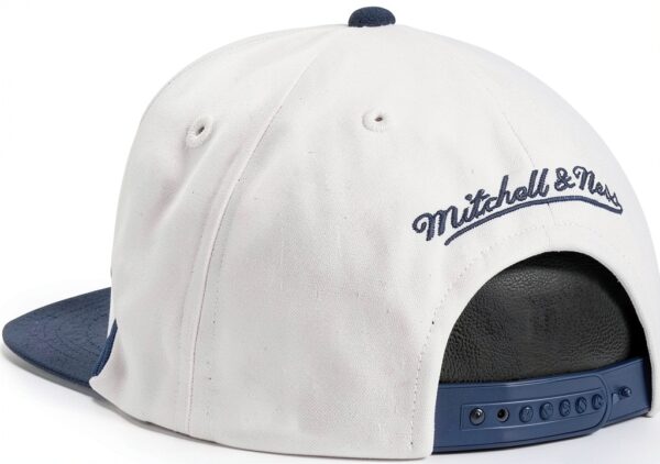 Casquette Mitchell&Ness Hartford Whalers Snapback Taille Unique-1